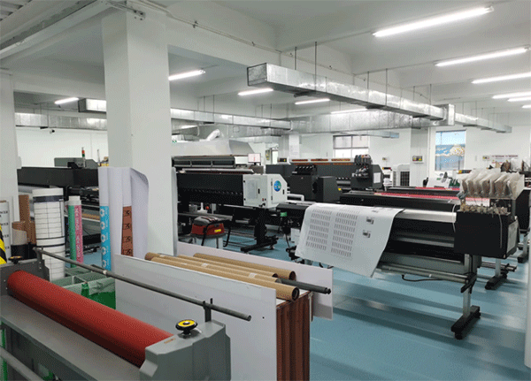 UV噴繪寫真機的優(yōu)勢有哪些？噴墨技術(shù)解決方案