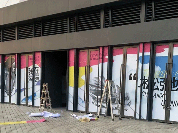 成都廣告噴繪怎么制作？噴繪制作流程有哪些內(nèi)容呢？